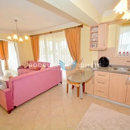 Bodrum Fcc 2 Bedroom Garden Pool Holiday A10 Bogazici