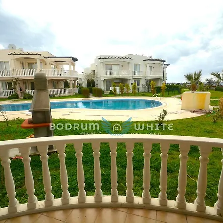 Bodrum Fcc 2 Bedroom Garden Pool Holiday A10 Bogazici
