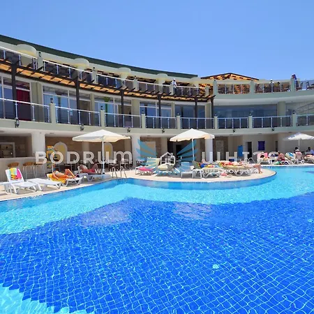 Σπίτι διακοπών Bodrum Fcc 2 Bedroom Garden Pool Holiday A10 *