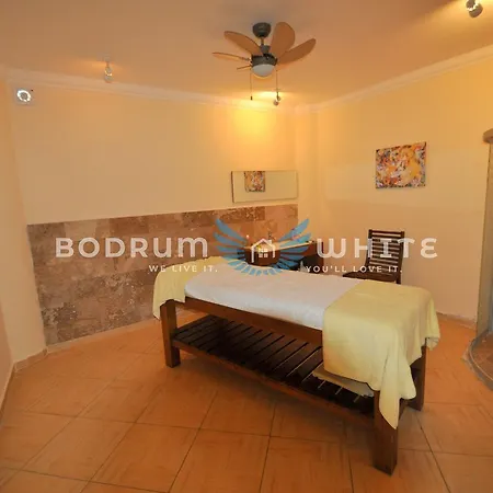 Bodrum Fcc 2 Bedroom Garden Pool Holiday A10